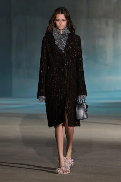 Look 47